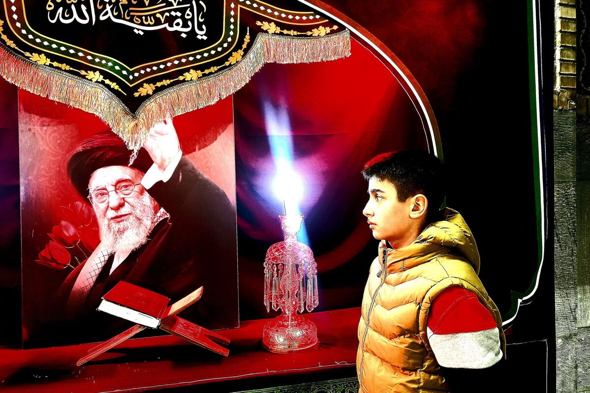 از حسرت دیدار تا عزم انتقام؛ روایت دل‌نوشته‌های یک خبرنگار کوچک در حرم امام رضا (ع)