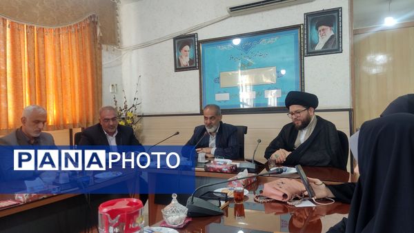 دیدار خبرنگاران پانا با مدیر آموزش و پرورش ناحیه 3 قم