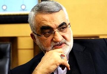 انهدام پایگاه‌های فرامنطقه‌ای آمریکا در صورت حماقت ترامپ