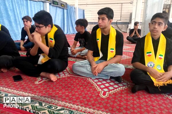 شور حسینی نوجوانان پیشتاز ارسنجانی در سوگواره «احلی من العسل»