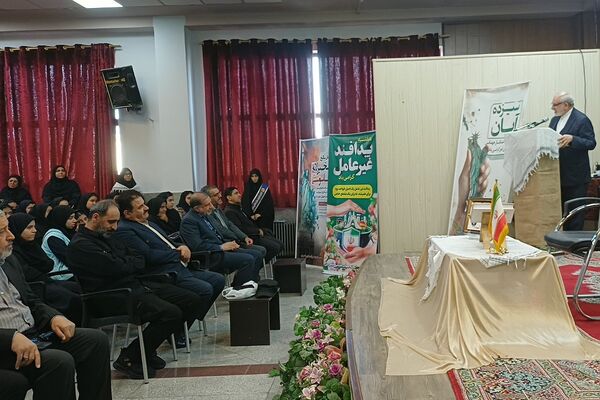 گرامیداشت هفته بسیج در دبیرستان قلم چی ناحیه دو شهرری 