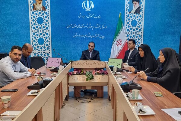 برگزاری جلسه تقدیر از فعالان ترویج فرهنگ اقامه نماز در بهارستان‌۲