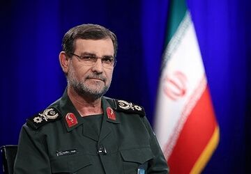 ملت ایران ‌سدّی استوار در برابر فتنه‌ها و دسیسه‌های دشمنان هستند