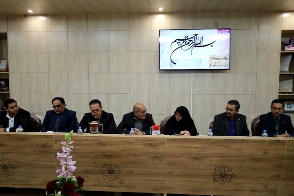 نشست مدیران مدارس سمپاد یزد با حضور رئیس سازمان ملی پرورش استعدادهای درخشان 