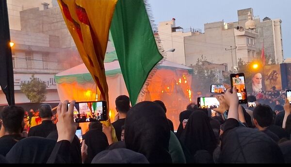 آیین خیمه سوزان عصر عاشورا در مشهد
