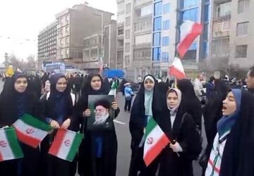 حضور گسترده مردم تهران در راهپیمایی ۲۲ بهمن ۱۴۰۴