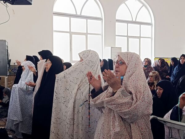نماز جمعه در شهرستان کاشمر 