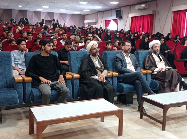 تجلیل از نخبگان قرآنی در  رضویه