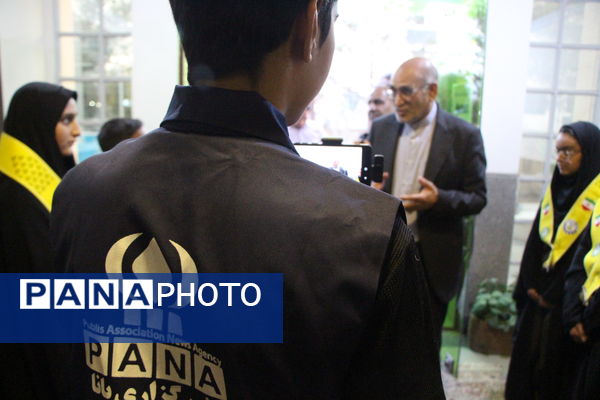 تقدیری از جنس آزادگی و سرافزاری 