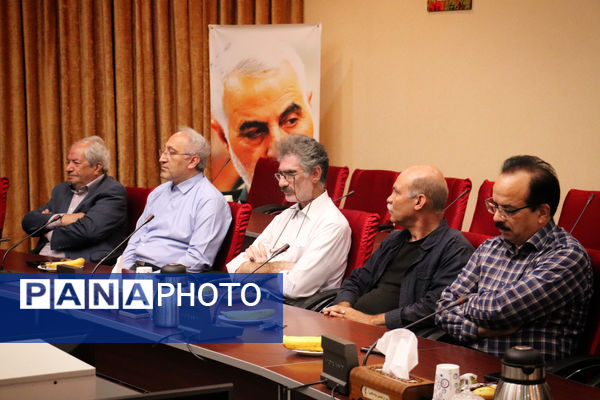 نشست خبری روز عکاس در تبریز