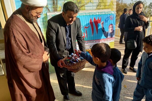 چهل قز؛ همگام با ۱۳ آبان و ایام فاطمیه