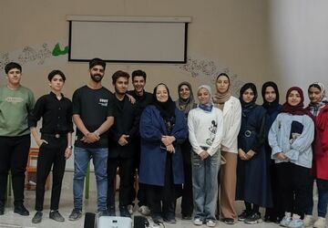 اجرای تئاتر نمایشی «تاریخ از سمت تاریک» در کانون پرورش فکری فاز ۲ اندیشه 