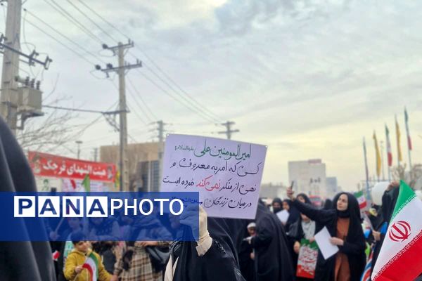 ۲۲ بهمن، میعادگاه حضور آگاهانه مردم قرچک در صحنه