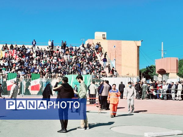 راهپیمایی یوم الله ۲۲  بهمن با حضور پرشور مردم در بوشهر 