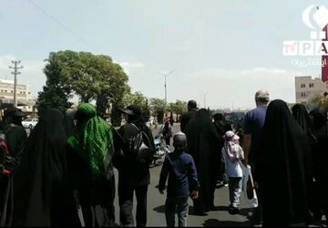 راهپیمایی جاماندگان اربعین جهت تجدید میثاق با شهدای کربلا