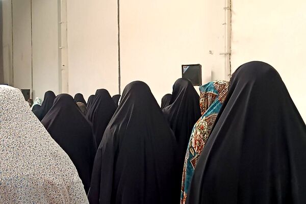 نماز عبادی سیاسی جمعه در مصلی شهر قیامدشت