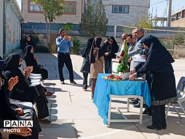 افتتاحیه طرح هر دانش آموز یک مهارت و جشنواره نوجوان خوارزمی 