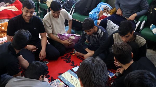 بازی‌های گروهی، سازنده فضایی صمیمانه در اعتکاف 