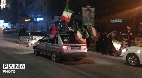 بلوار فضل میزبان پرچم های ایران شد 