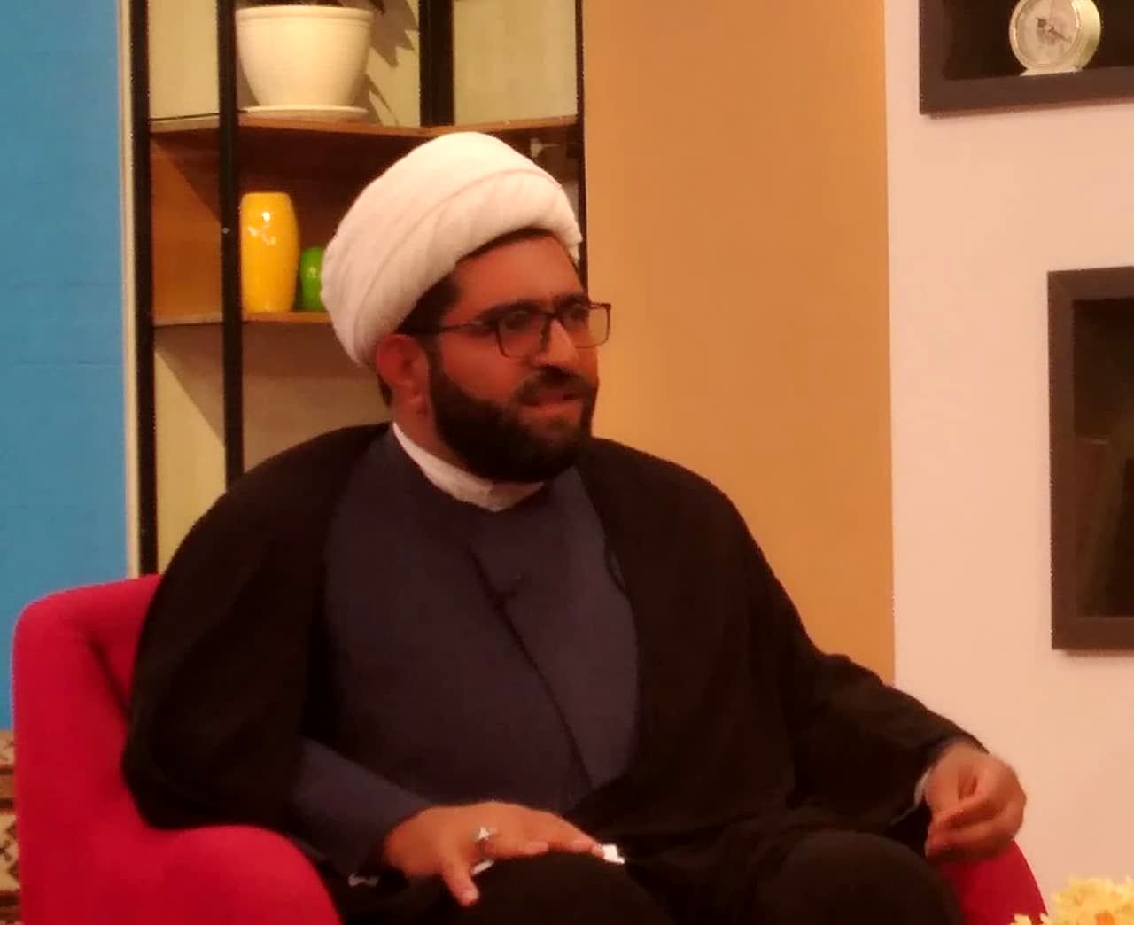 نگاه دشمنان به جوانان و نوجوانان عاشورایی ماست