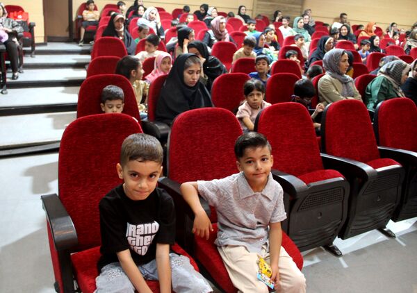 افتتاحیه پیش دبستانی های دوزبانه شهر قیامدشت