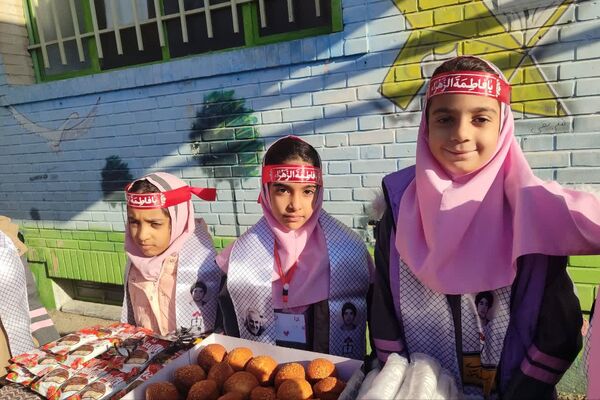موکب فاطمی در دبستان مینوی خرد 