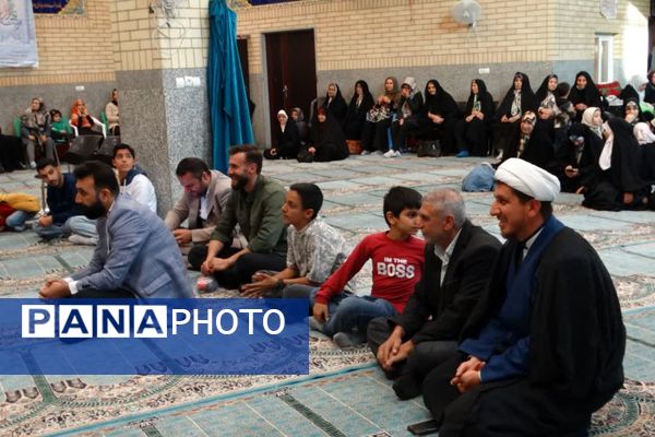 مسجدالقرآن غرق در شادی میلاد کریم اهل بیت(ع)