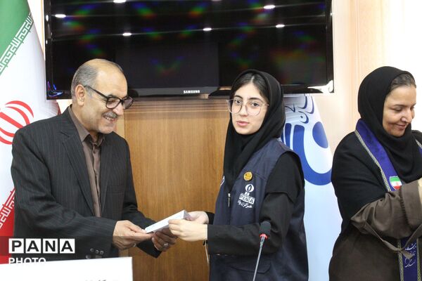 برگزاری کارگاه آموزش عکاسی با موبایل ویژه خبرنگاران پانا در صداوسیمای خراسان شمالی