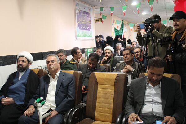 افتتاح دبستان شش کلاسه جانباز حاج عباس علی مجدی در فاروج 