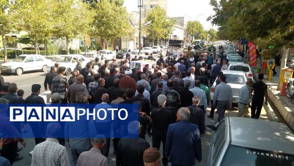 مراسم تشییع پیکر شهید جانباز «علی رفیعی» در کاشمر 