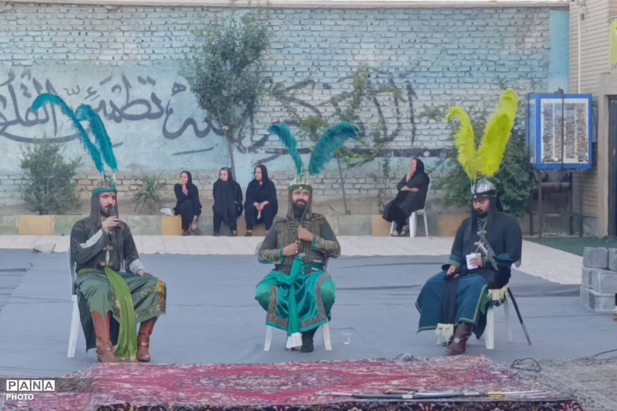 مراسم تعزیه‌خوانی در مسجد جامع آبشناسان همراه با حضور عزاداران