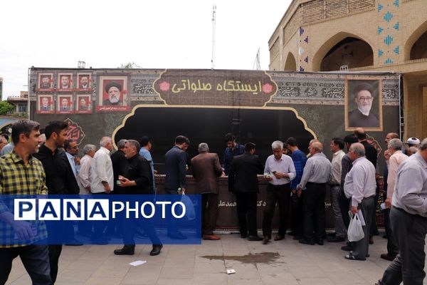 مراسم گرامیداشت چهلم شهدای خدمت در تبریز 