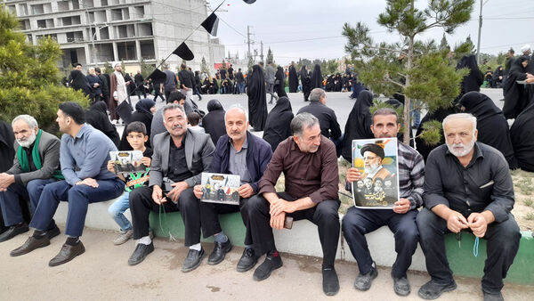 مراسم بزرگداشت شهدای خدمت با حضور نوجوانان انقلابی
