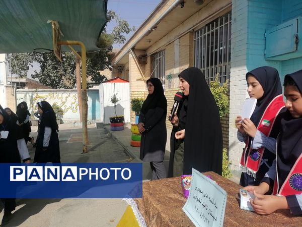 سه‌شنبه‌های مهدوی در دبستان ناهید نخودی 