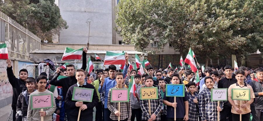 برگزاری المپیاد ورزشی دبیرستان شهیدرجایی یک شهرستان بجنورد 