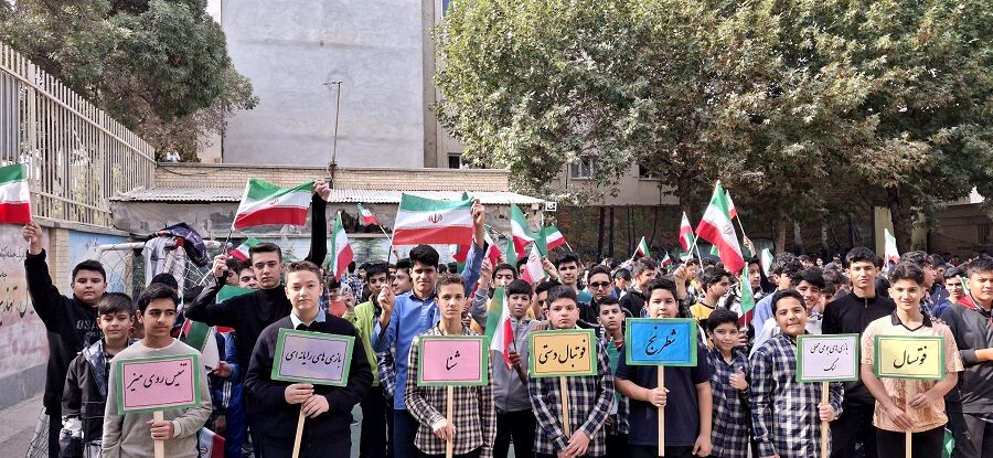 برگزاری المپیاد ورزشی دبیرستان شهیدرجایی یک شهرستان بجنورد 