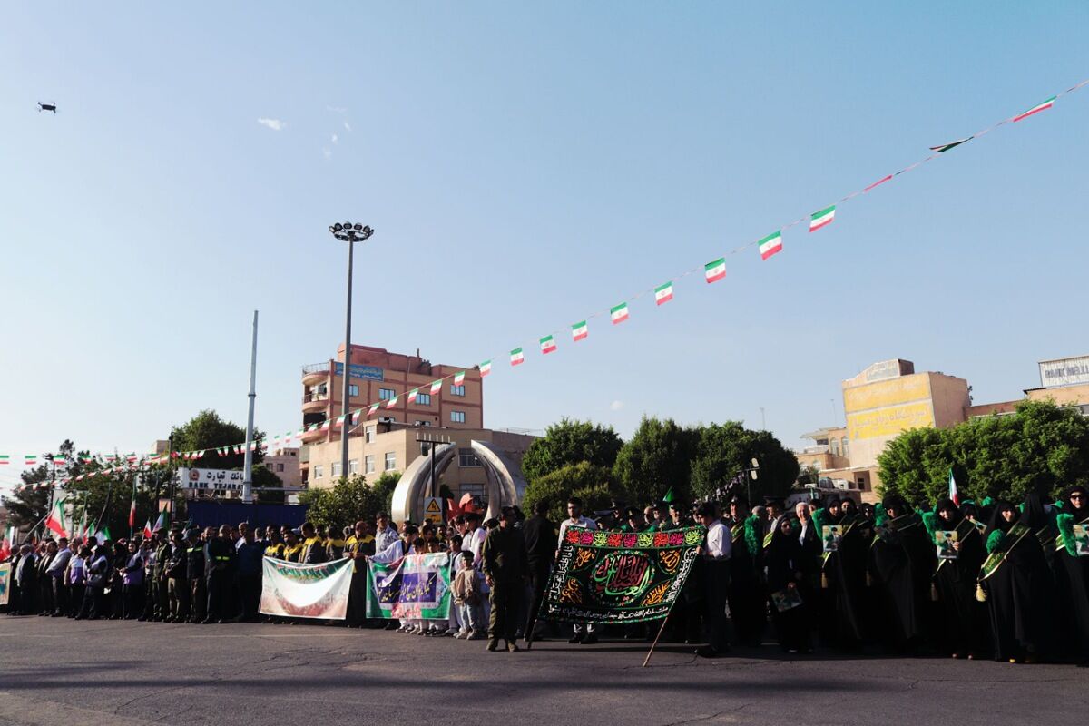 نمایش بزرگ سراسری اقتدار، جان‌فدا برای ایران در پیشوا با حضور پرشور اقشار مختلف مردم