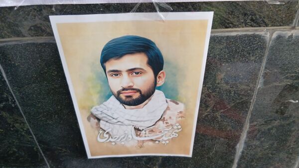 سالروز شهادت شهید «سجاد زبرجدی» در گلزار شهدای شهر بن 