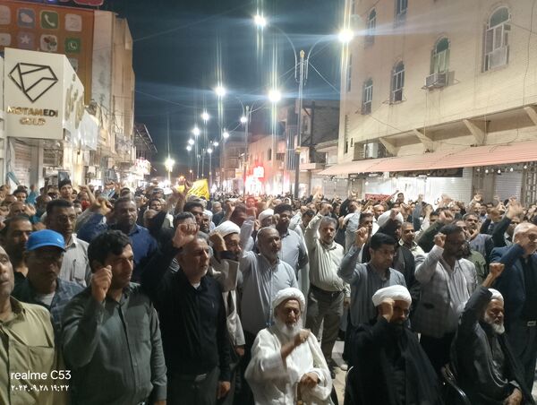 تجمع مردم رودان در محکومیت ترور شهید سیدحسن نصرالله