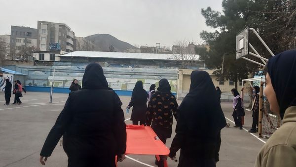 اجرای طرح دادرس دانش‌آموزی در دبیرستان شهید صدر ناحیه ۶ مشهد