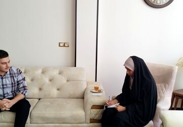 برگزاری جشن جوانه ها در  دبیرستان دخترانه خدیجه کبری س ناحیه ۴اصفهان