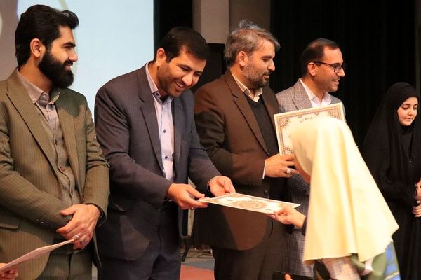 مراسم گرامیداشت هفته امور تربیتی در منطقه پاکدشت 