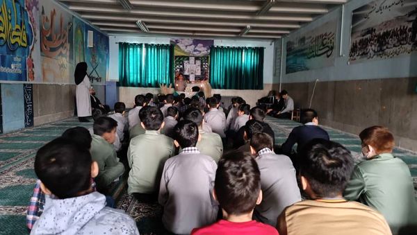 طرح‌ملی‌لاله‌های‌روشن و یادواره شهدای دانش آموز در مدرسه هیات امنایی فرهنگ و  مدرسه شهید رجایی شهرستان قدس