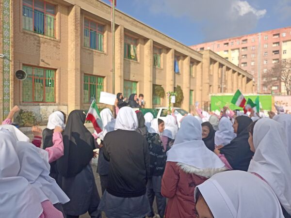 زنگ بصیرت در مدارس شهرستان ایلام