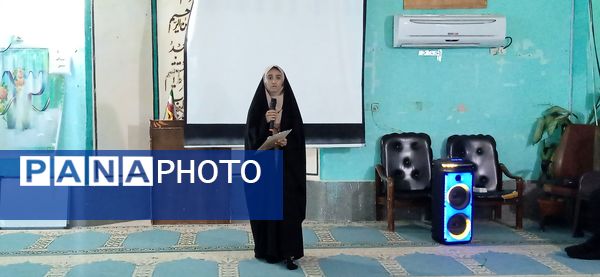 جشنواره سرود دانش‌آموزی در جزیره هرمز