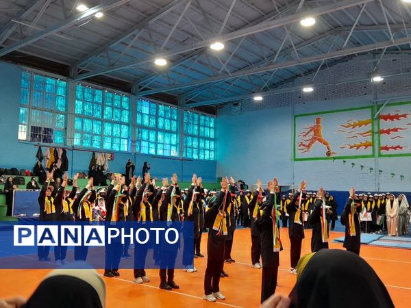  همایش دانش‌آموزی یاوران انقلاب شهرستان ورامین