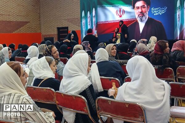 جشنواره غذاهای اقوام در بوستان فدک اسلامشهر برگزار شد