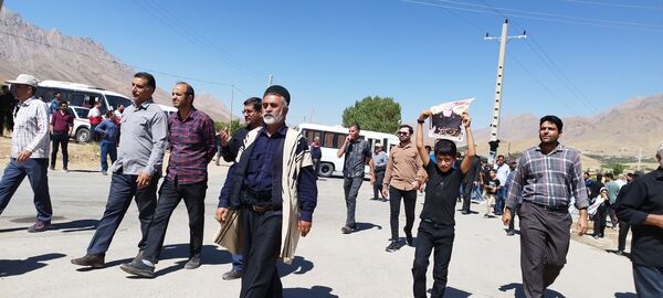 تشییع پیکر پاک و مطهر شهید مختار مرشدی در شهرستان فریدونشهر