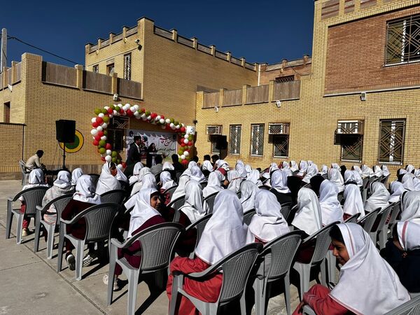 یادواره «دختران حاج قاسم» در دبستان زرعونی بستک 