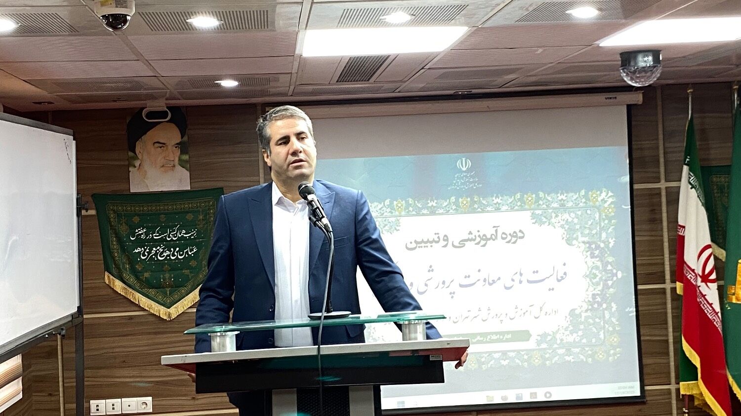 سرمایه‌های اجتماعی و دیدن واقعیت‌های نظام تعلیم و تربیت باید تقویت شود